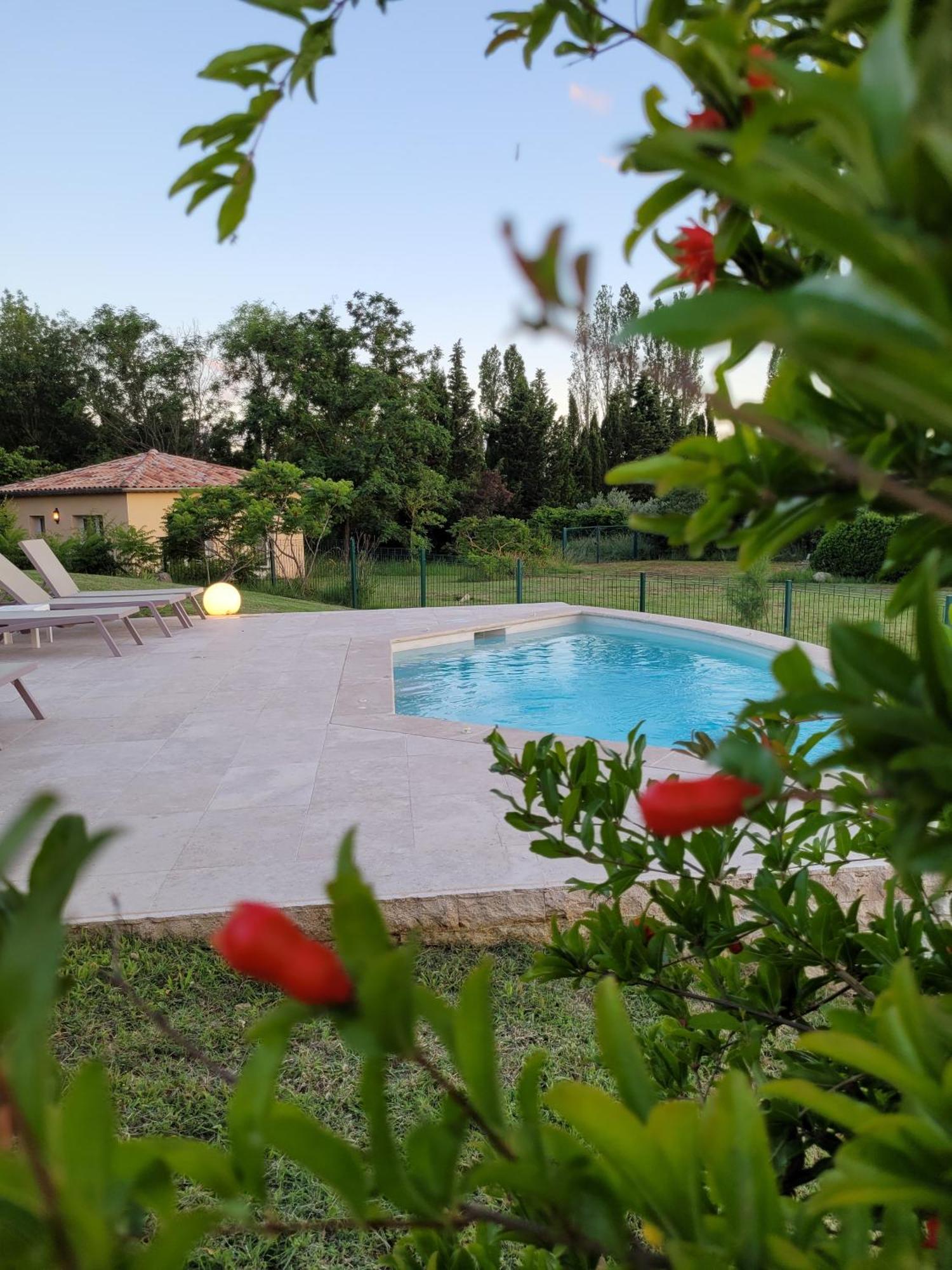 Hotel La Bastide D'Iris Vagnas Luaran gambar