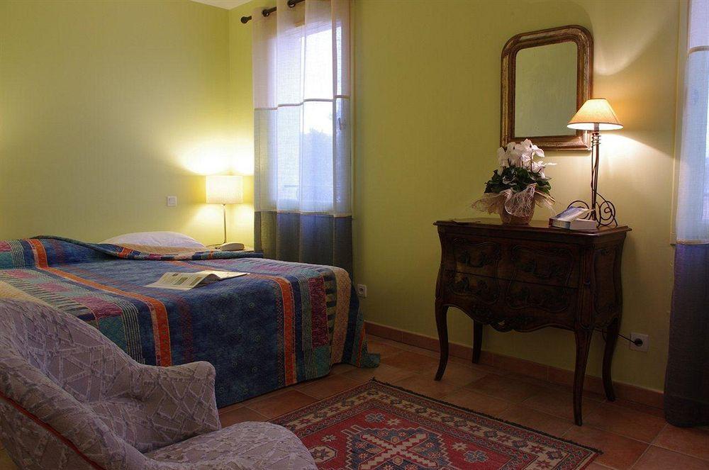 Hotel La Bastide D'Iris Vagnas Luaran gambar